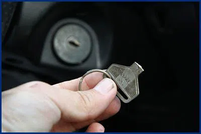 Advantage Locksmith Store Orlando, FL 407-572-0178 - 13-key-broke
